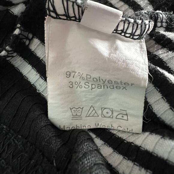 Women's Pullover Cropped Striped Top Size Small - Picture 6 of 8